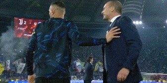 开云体育-阿莱格里：国米替补席有人踢我 称赞裁判并非讽刺