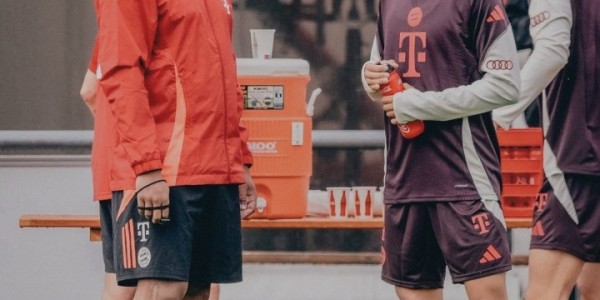 记者：多队有意明夏免签拜仁18岁边锋利奇纳，拜仁希望与球员续约